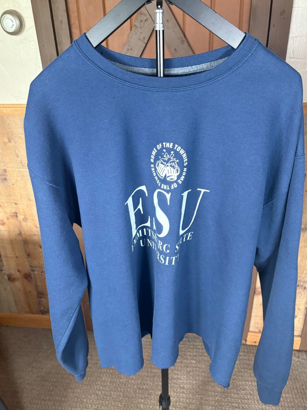 Emmitsburg State University ESU Townies Sweatshirt XL Blue Raw Cut Hem